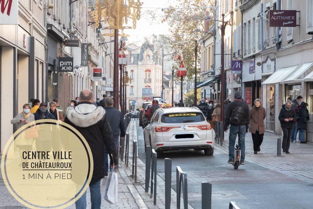 Le Petit Martial - Coeur De Ville,Refait A Neuf,Tout Equipe, Parking Шатору Экстерьер фото